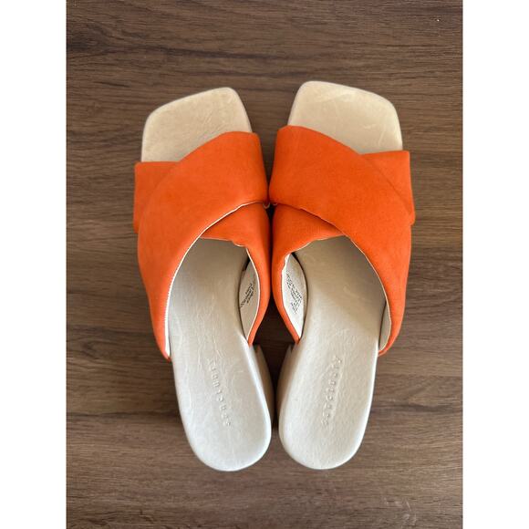 Sanctuary Lively Orange Leather Sandals Women’s size 7.5 bright Strappy, slip-on - Picture 8 of 9
